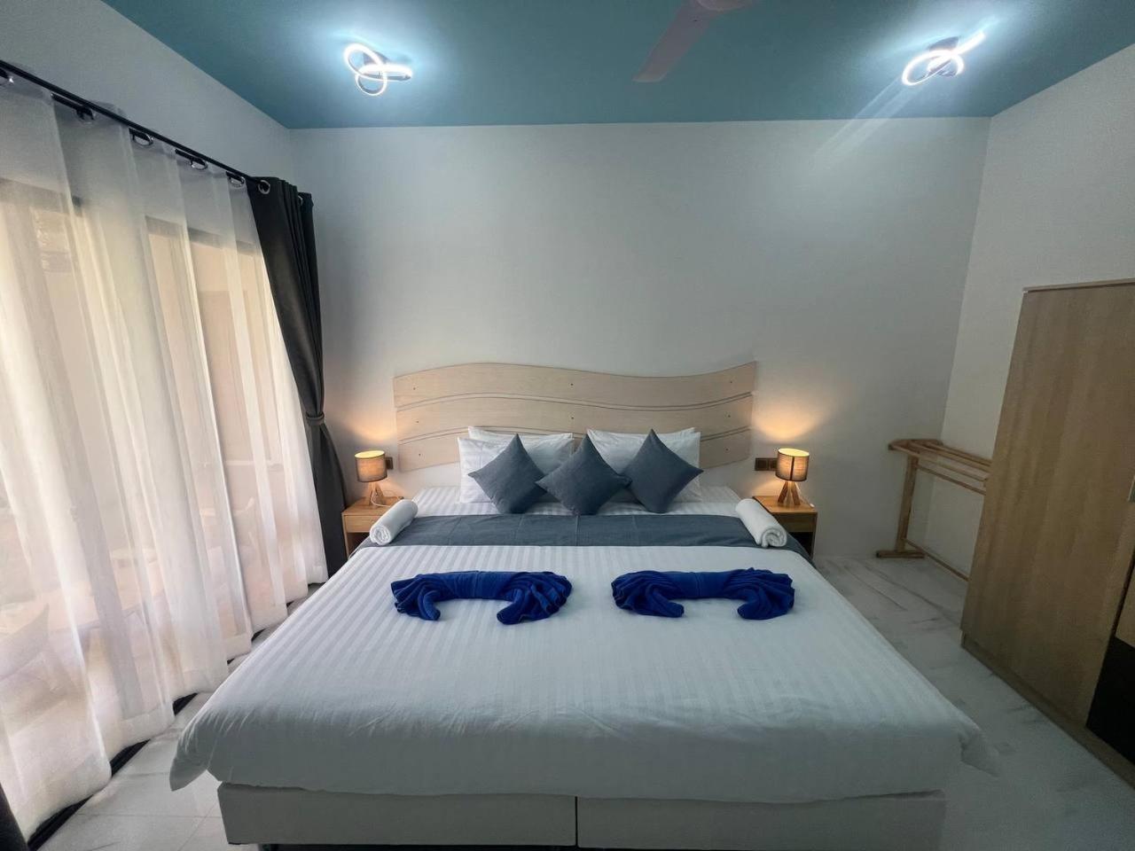 Infinity Beach Dhigurah Dhigurah  Exterior foto
