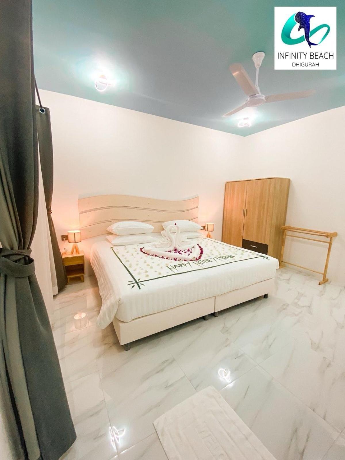 Infinity Beach Dhigurah Dhigurah  Exterior foto